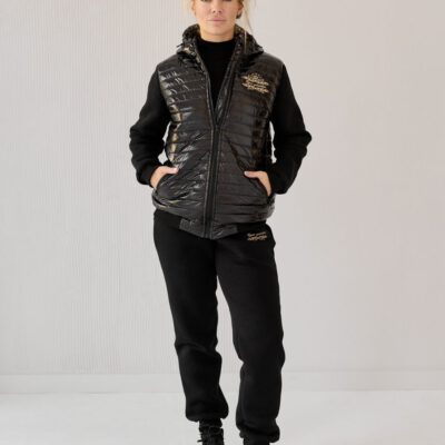 Костюм спортивный