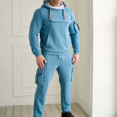 Костюм спортивный