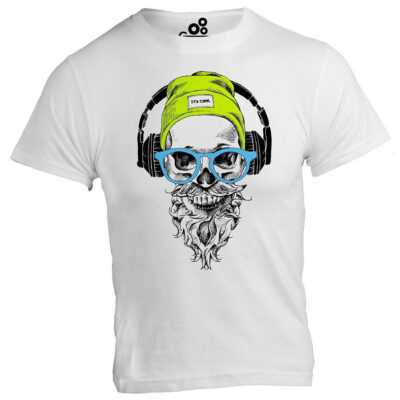 Футболка "Череп в наушниках и шапке."