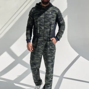 Комбинезон из спортивной ткани