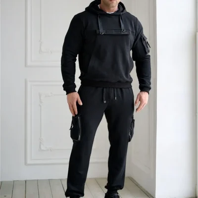 Костюм спортивный